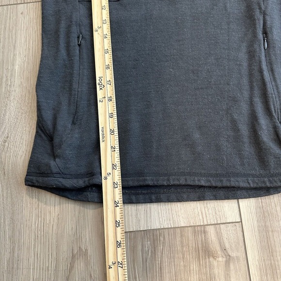 Showers Pass Womens Basecamp Merino Wool Bamboo Hoodie Gray Sz Small Trail Hike - Picture 9 of 9